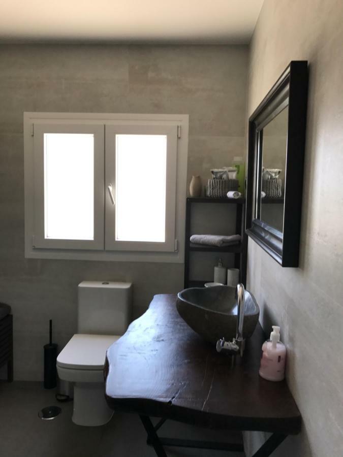 La Casita De Mani Villa เซร์เซดียา ภายนอก รูปภาพ